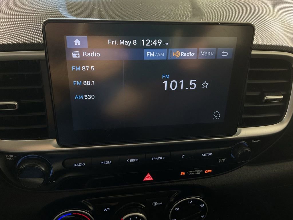 Used 2021 Hyundai Venue SE FWD image 22