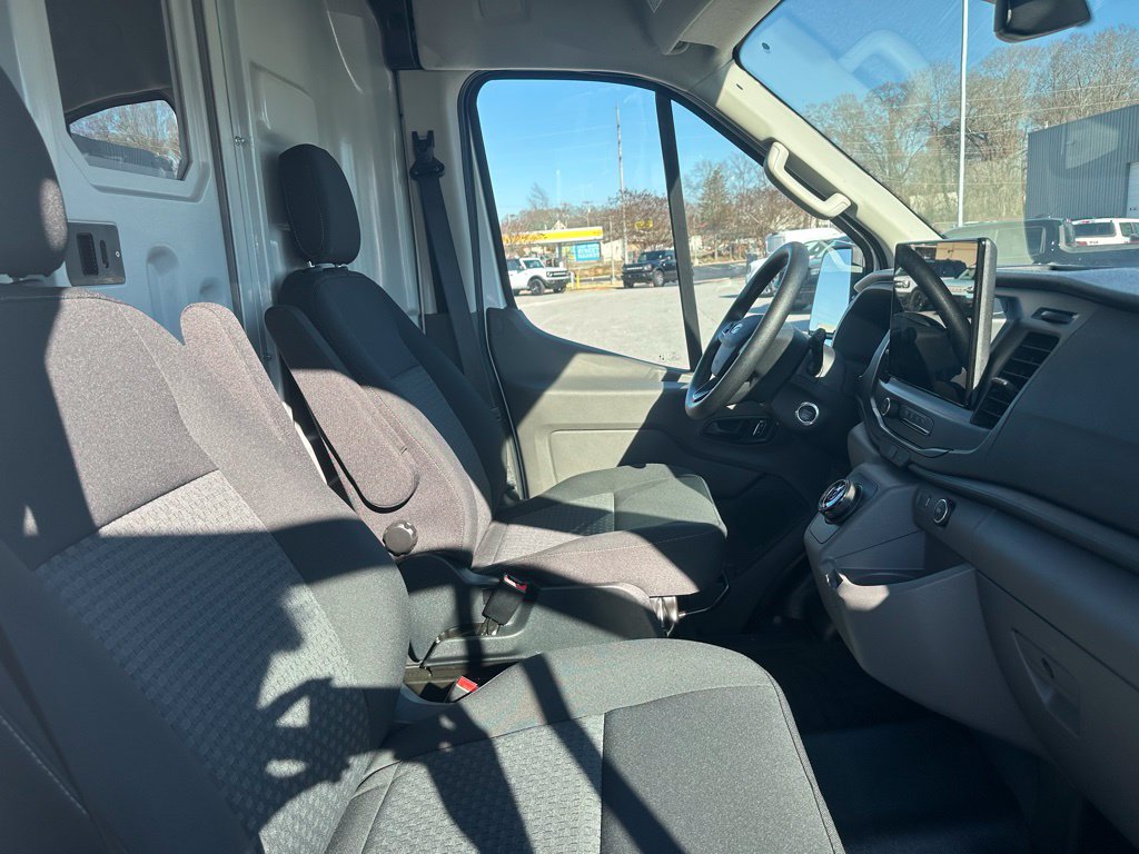 New 2023 Ford E-Transit 148 High Roof w/ Load Area Protection Package RWD image 10