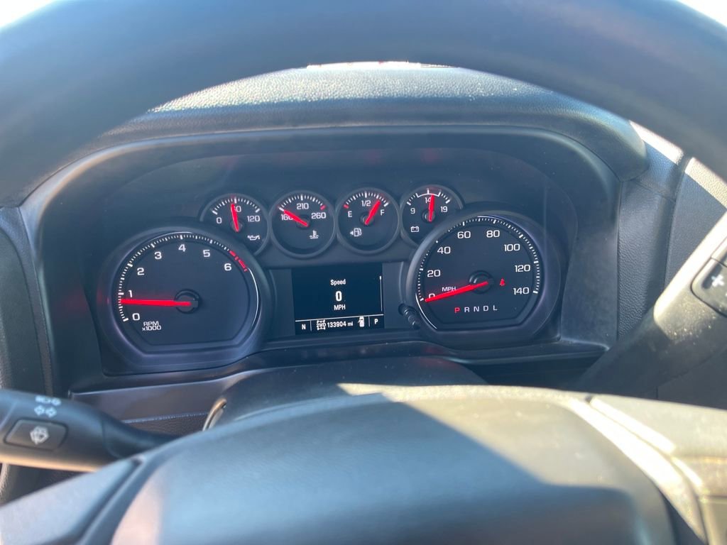 Used 2020 Chevrolet Silverado 2500 Custom w/ Custom Value Package image 19