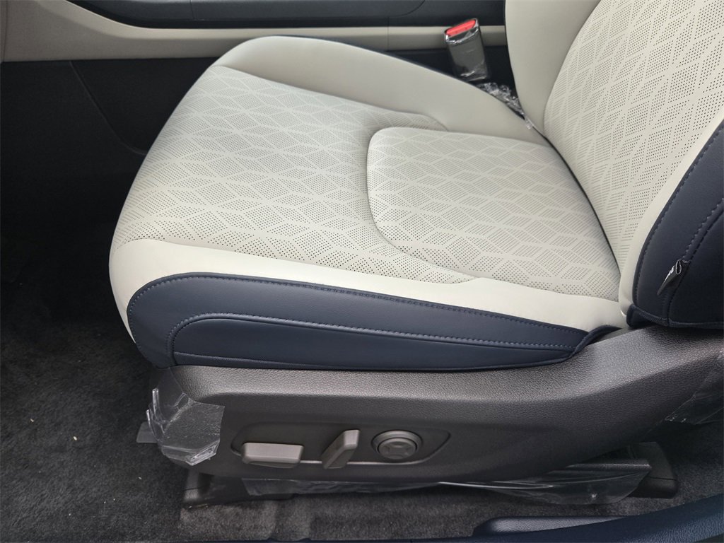 New 2026 Kia Carnival SX image 17