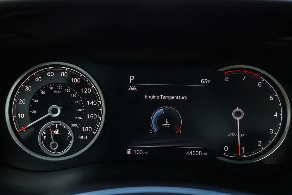 Used 2023 Genesis G70 2.0T AWD/4WD image 26