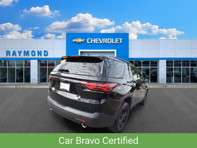Certified 2023 Chevrolet Traverse LT w/ Midnight/Sport Edition AWD/4WD image 4
