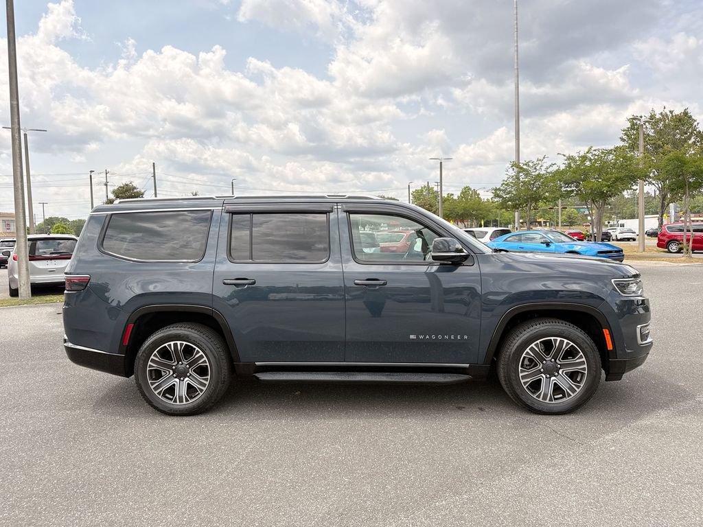 Used 2023 Jeep Wagoneer 2WD w/ Premium Group I image 2