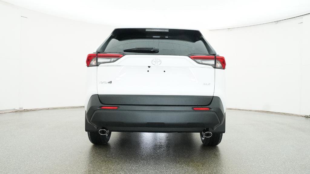 New 2025 Toyota RAV4 XLE image 17