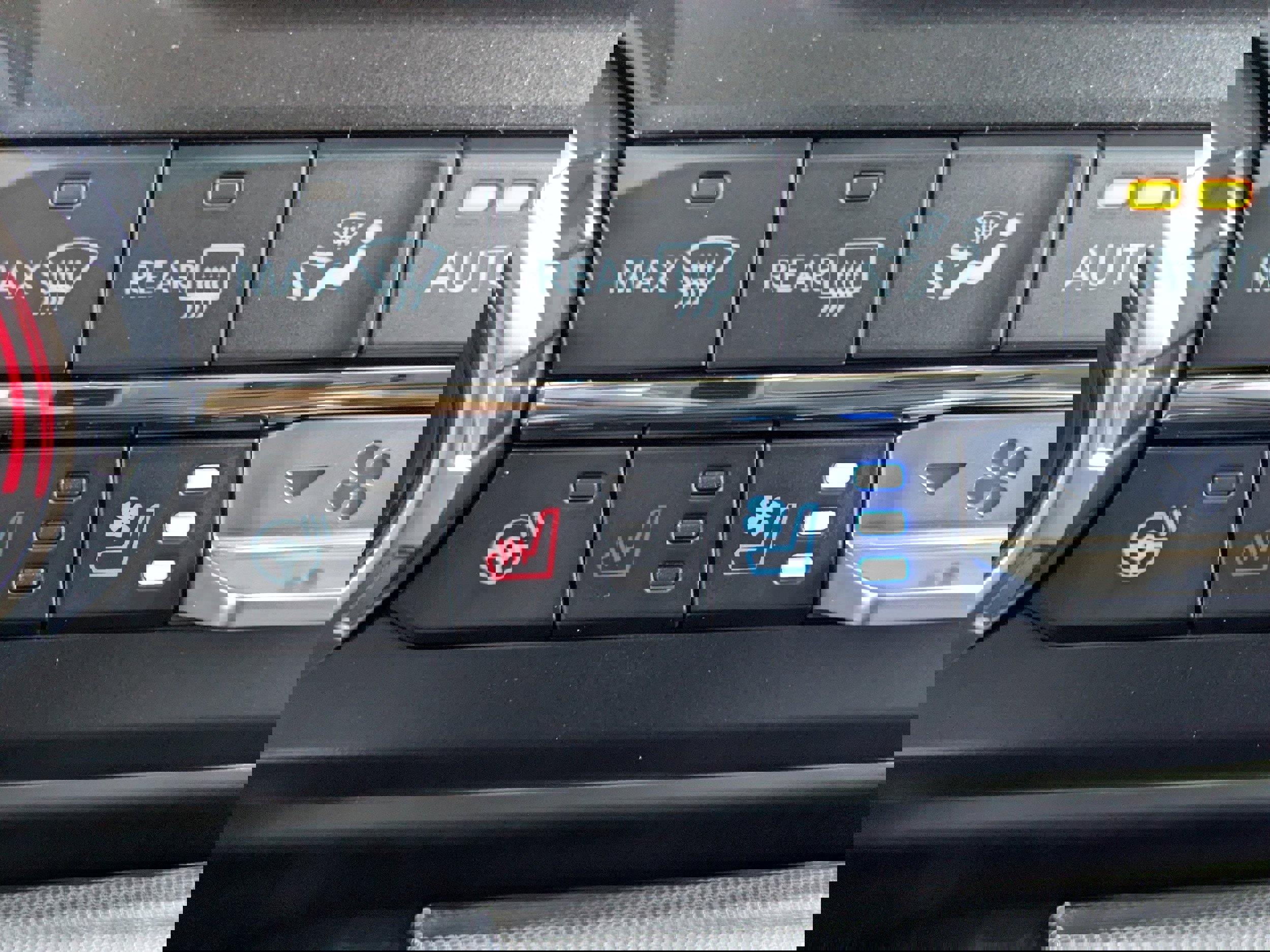 New 2025 Ford F250 Lariat w/ Lariat Ultimate Package image 27