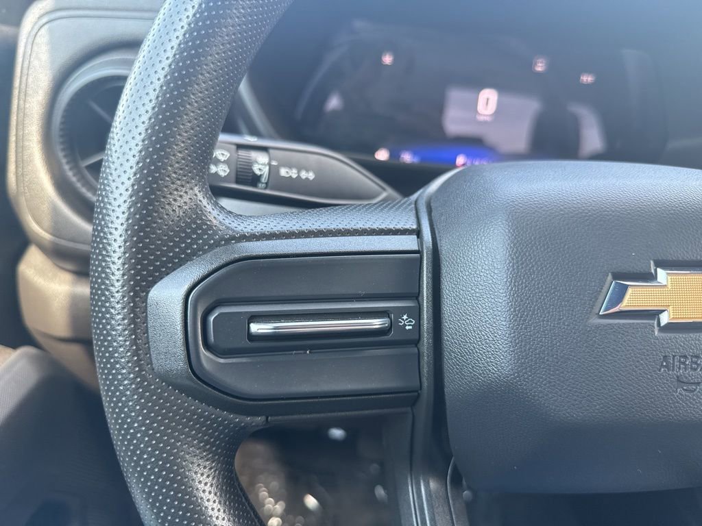 Used 2023 Chevrolet Colorado W/T image 14