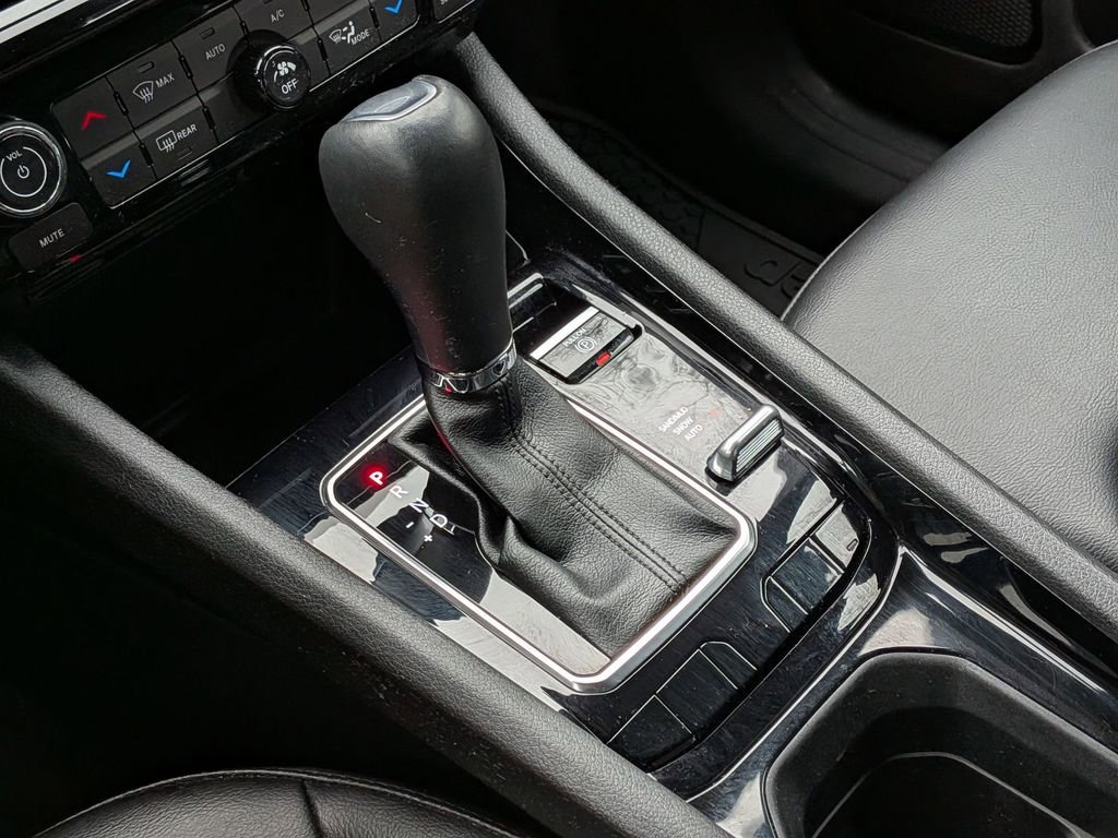 Certified 2022 Jeep Compass Altitude w/ Sun and Sound Group image 16