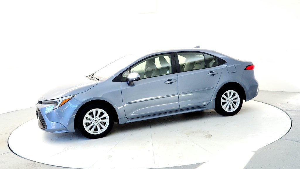 Certified 2026 Toyota Corolla LE w/ LE Premium Package AWD/4WD image 3