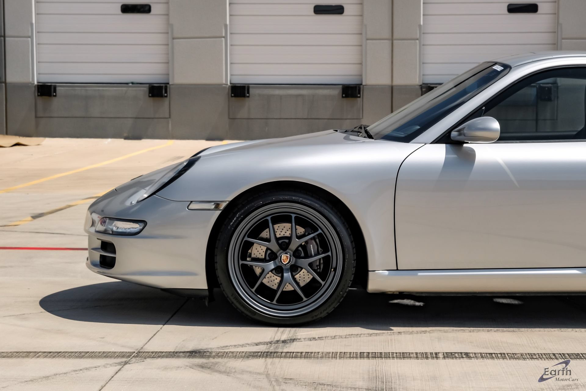 Used 2006 Porsche 911 Carrera 4 AWD/4WD image 9