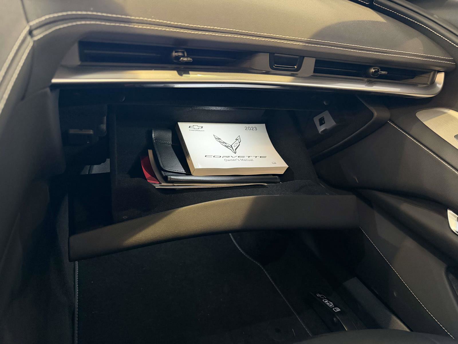 Certified 2023 Chevrolet Corvette Stingray Preferred Cpe w/ Z51 Performance Package image 31