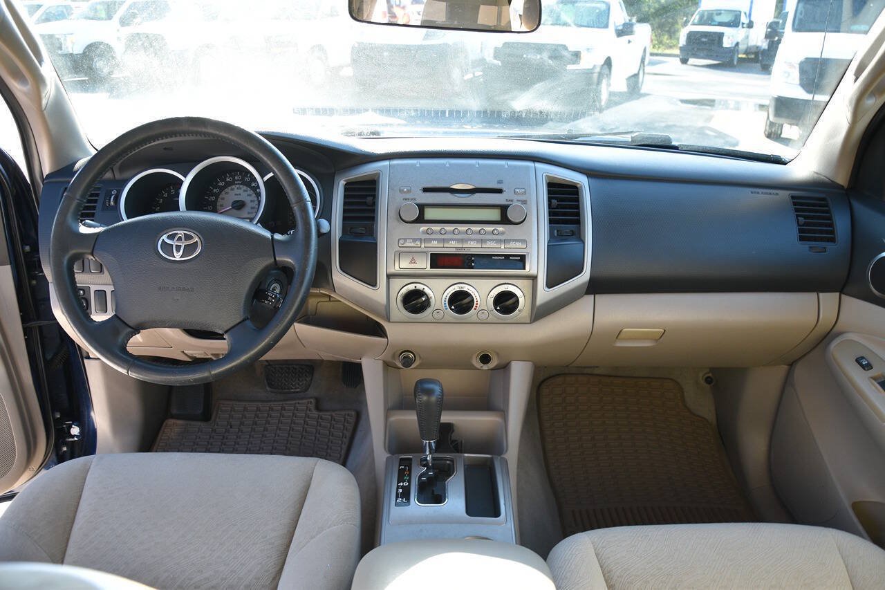 Used 2007 Toyota Tacoma PreRunner w/ SR5 Pkg #2 RWD image 13
