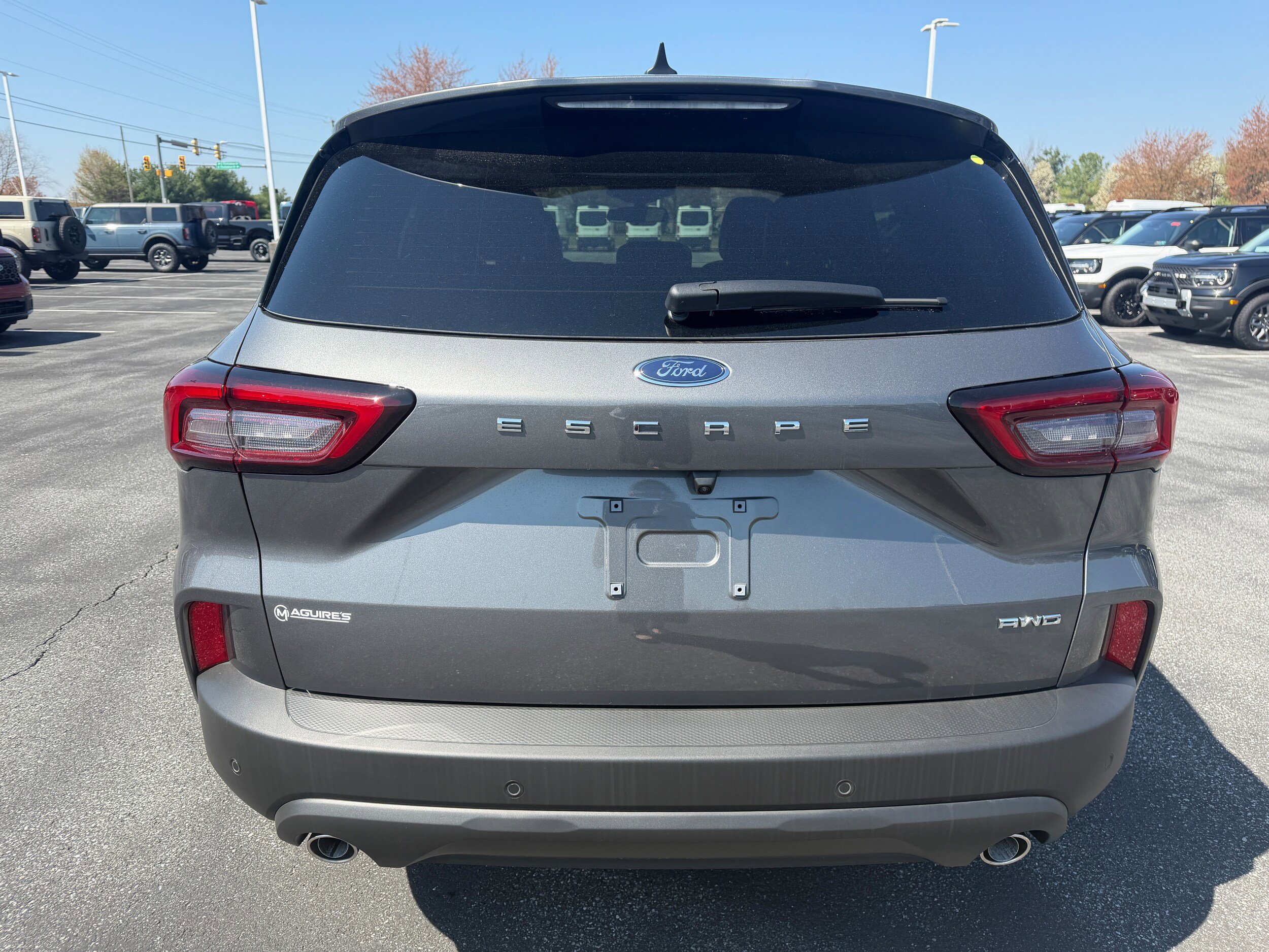 New 2026 Ford Escape ST-Line w/ Tech Pack #1 AWD/4WD image 11