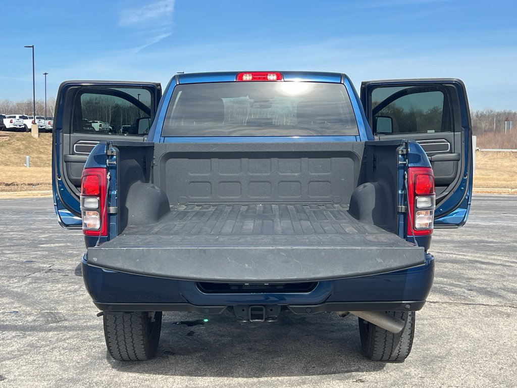 Used 2024 RAM 2500 Big Horn w/ Night Edition image 40