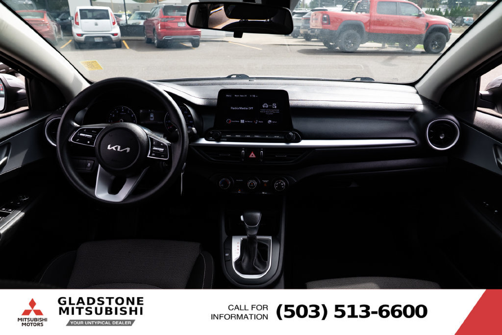 Used 2022 Kia Forte LXS FWD image 8