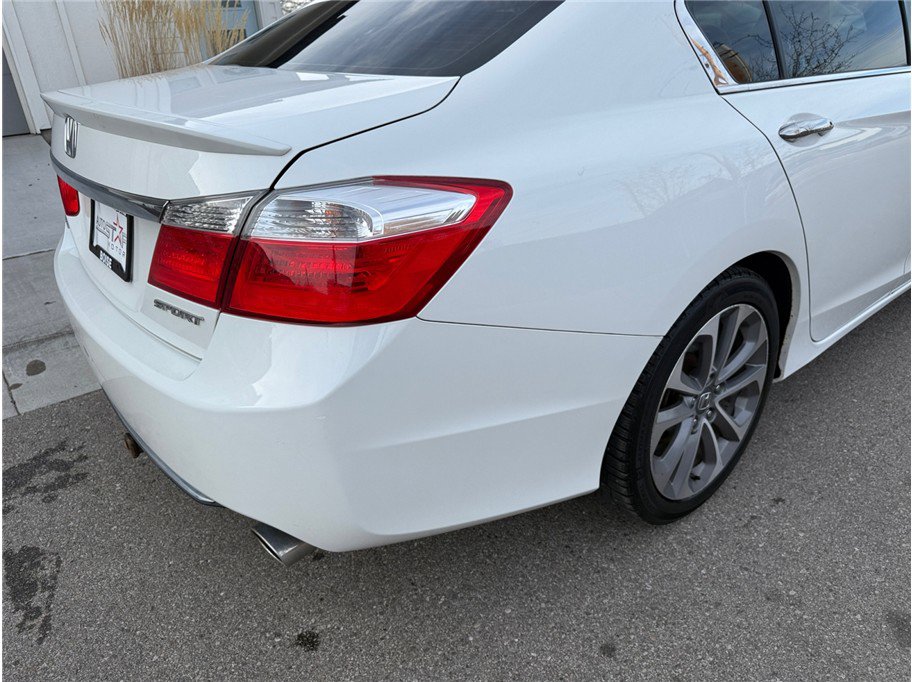 Used 2013 Honda Accord Sport image 41