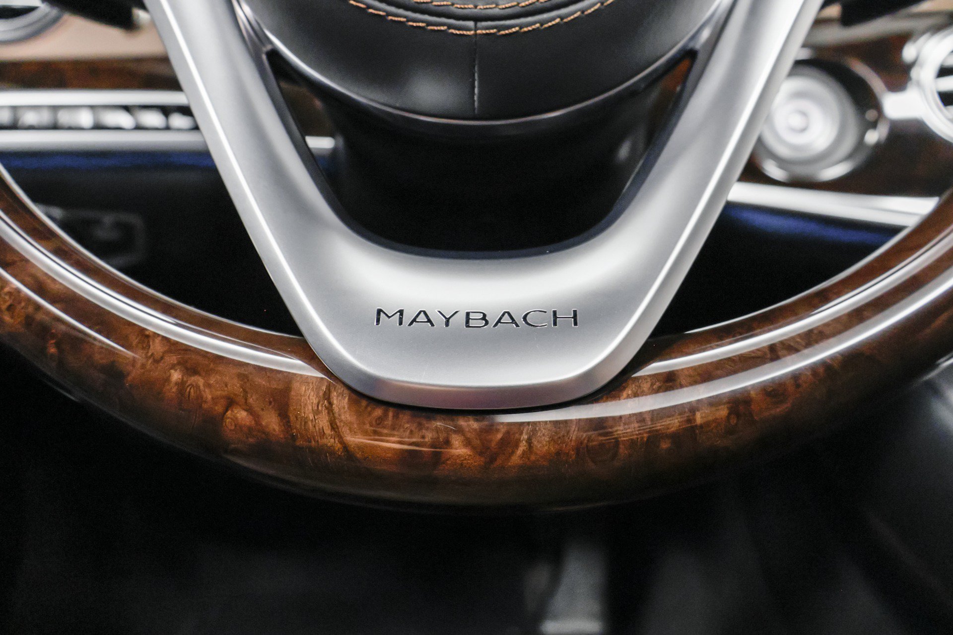 Used 2019 Mercedes-Benz Maybach S 560 4MATIC image 12
