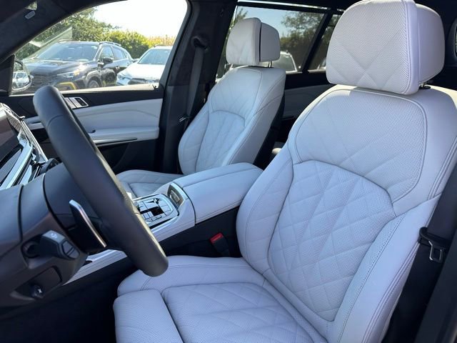 New 2026 BMW X7 xDrive40i w/ M Sport Package image 32