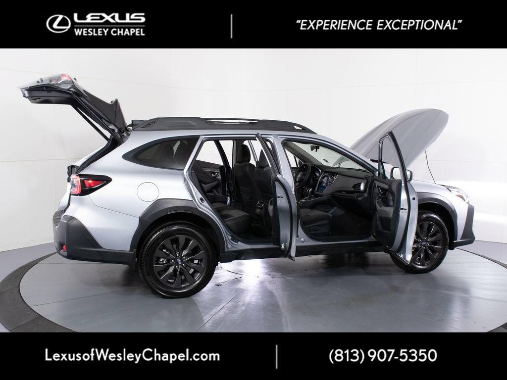 Used 2025 Subaru Outback Onyx Edition XT w/ Popular Package #2 AWD/4WD image 11
