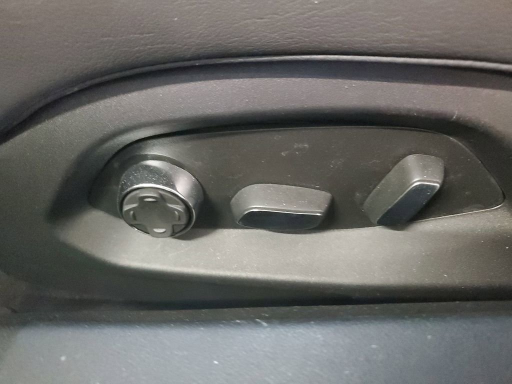 New 2026 Chevrolet Corvette Z06 w/ Battery Protection Package image 18