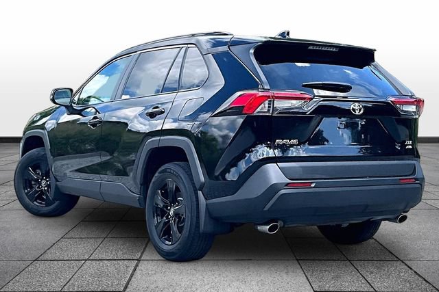Used 2020 Toyota RAV4 XLE w/ All Weather Liner Package AWD/4WD image 5