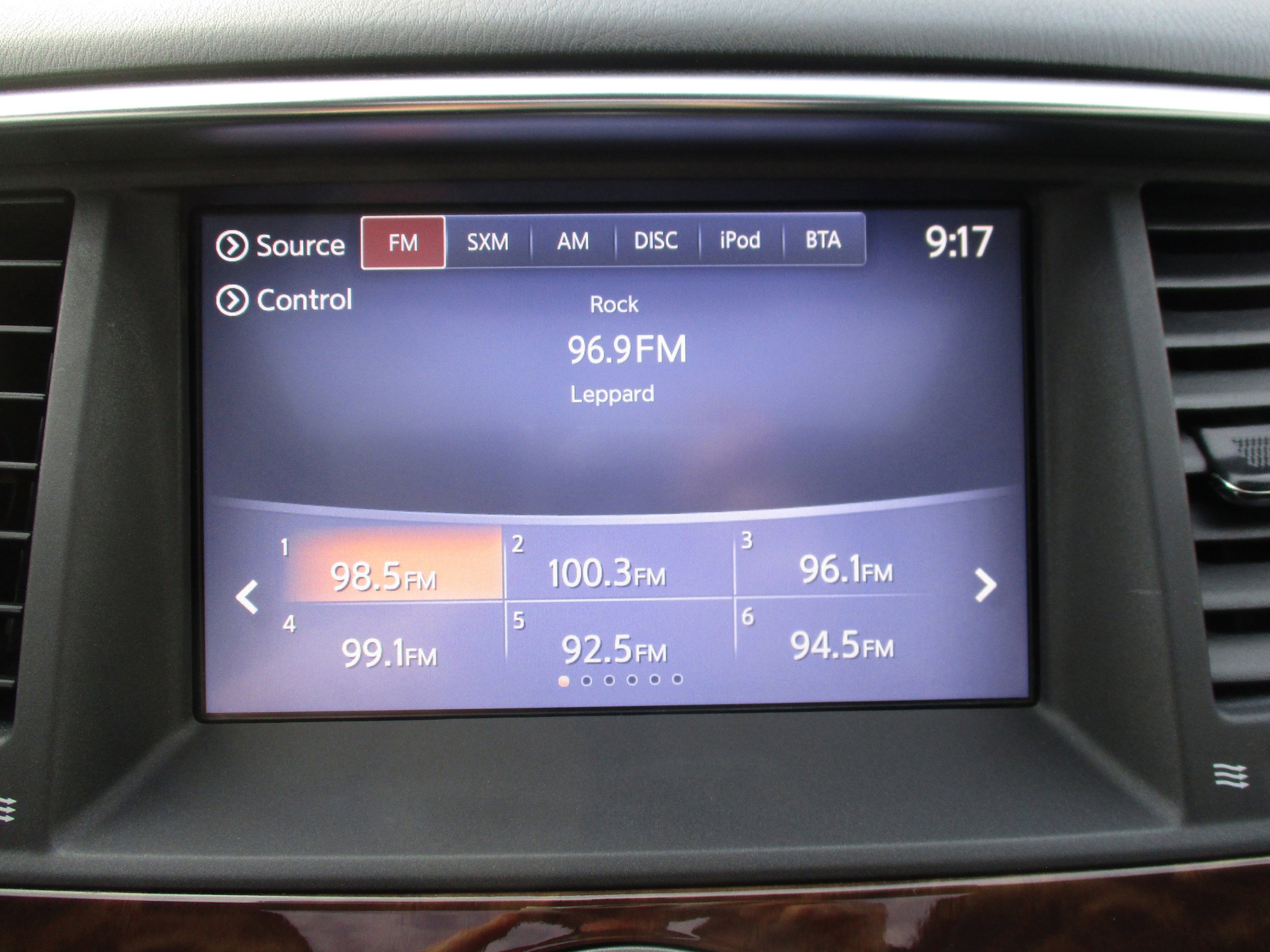 Used 2020 Nissan Armada SL w/ Premium Package AWD/4WD image 20