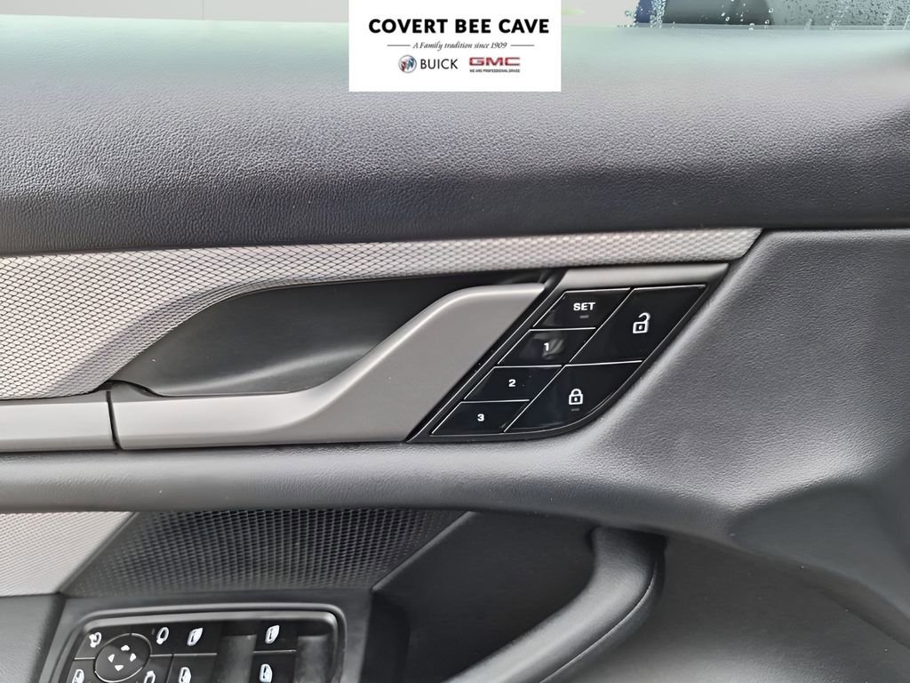 Used 2021 Porsche Taycan 4S image 29