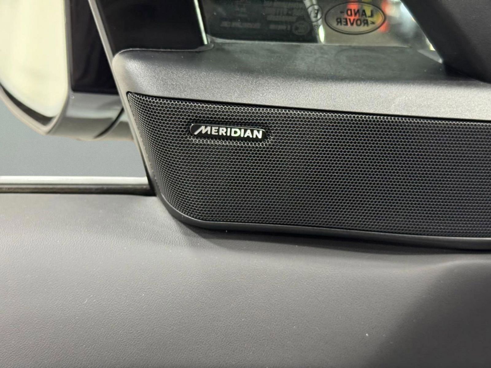 New 2026 Land Rover Range Rover Sport SE image 23