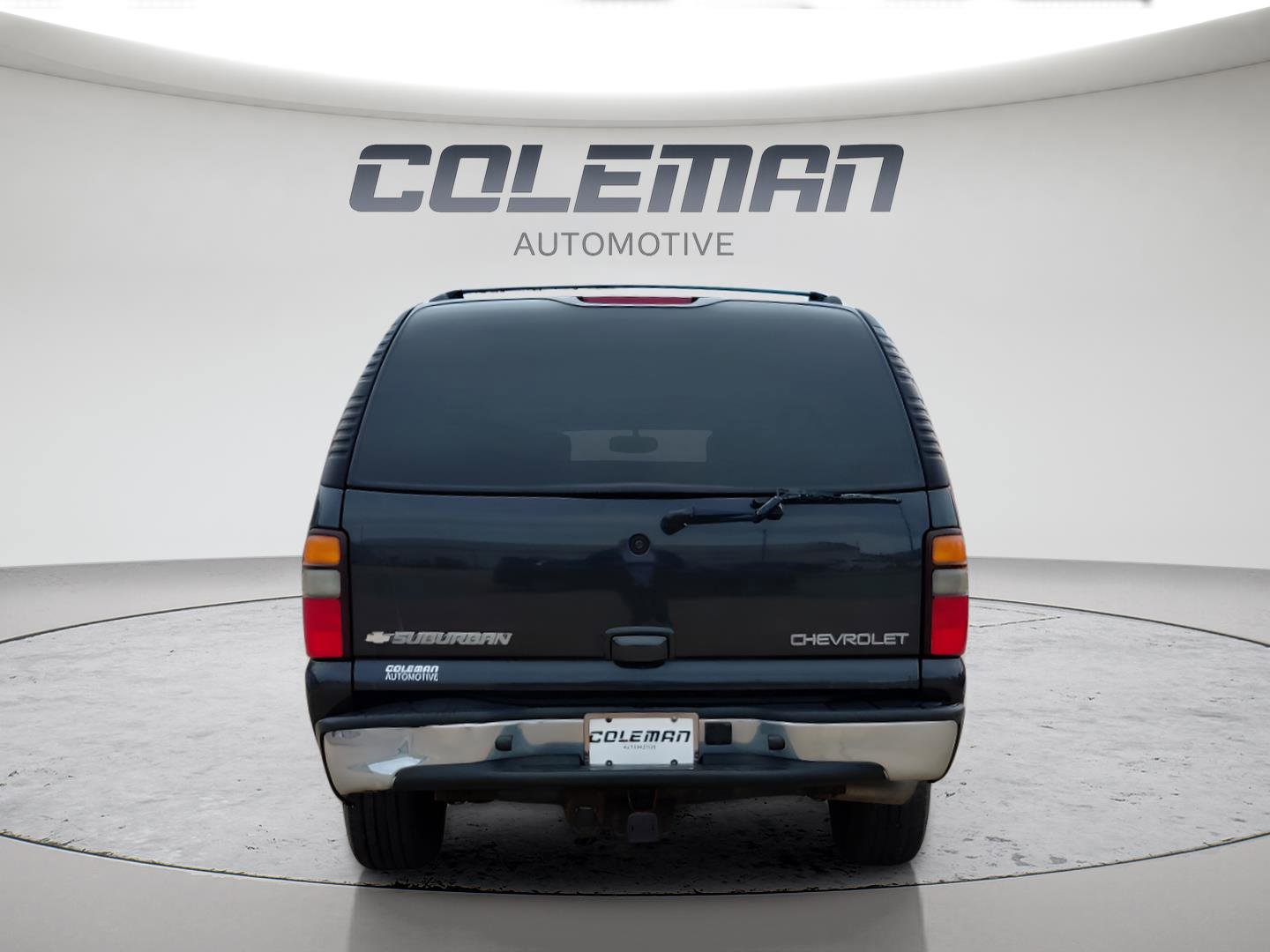 Used 2004 Chevrolet Suburban LT w/ Preferred Equipment Group image 4