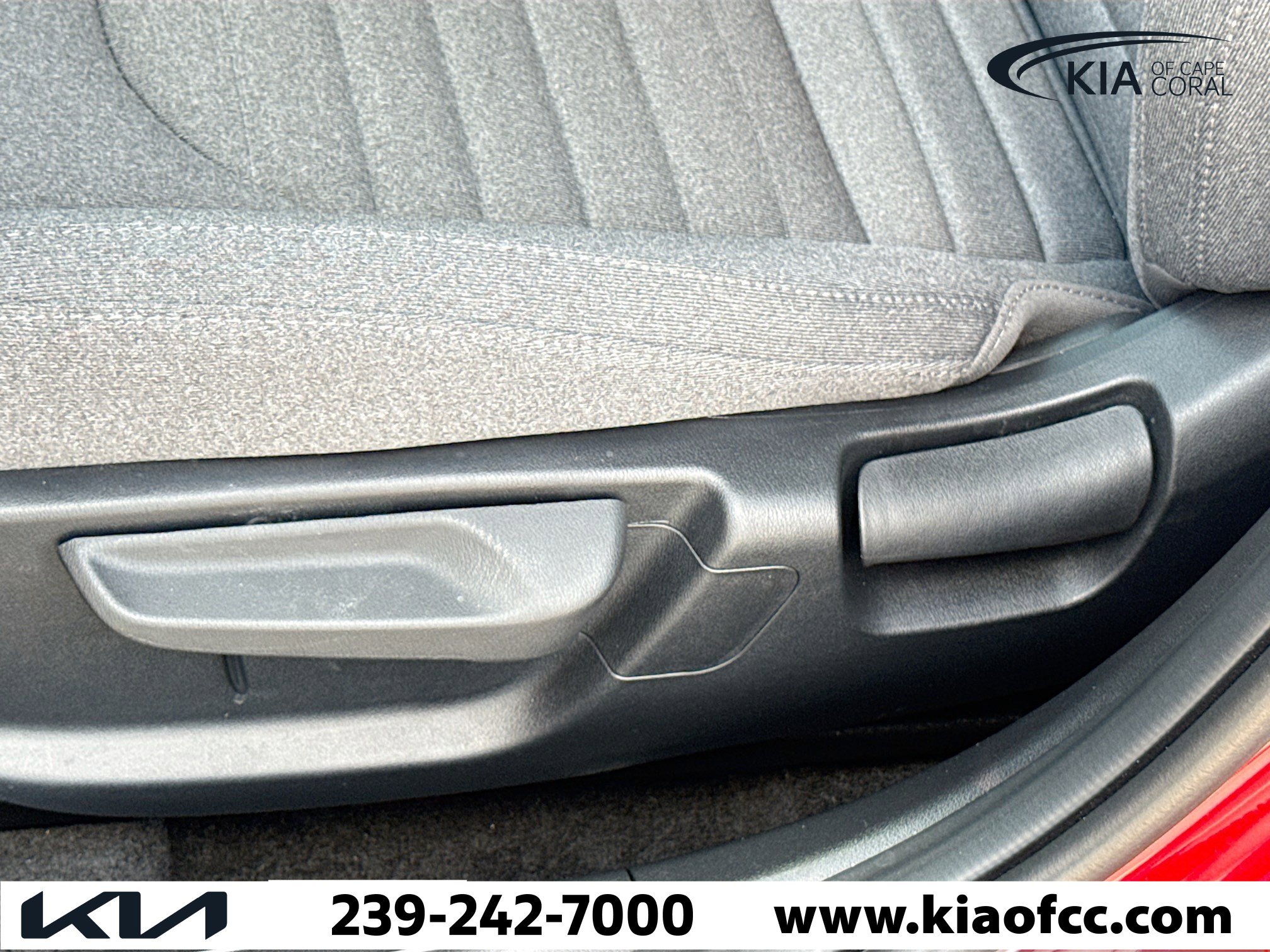 Certified 2025 Kia K4 EX image 23