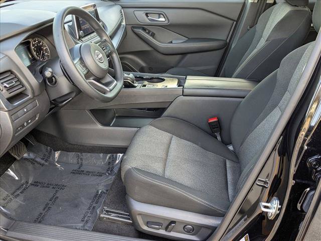 Used 2024 Nissan Rogue SV FWD image 15