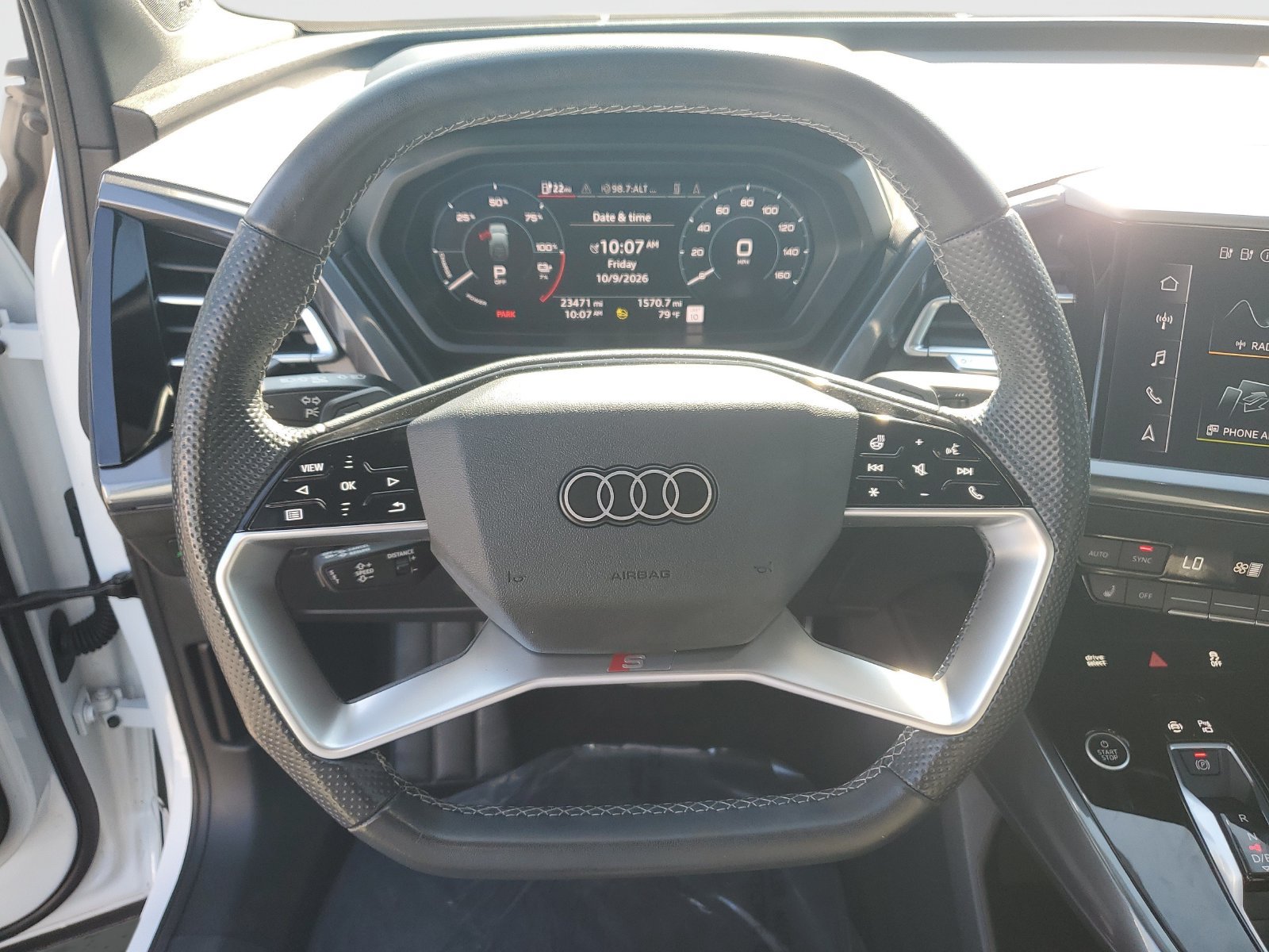 Used 2024 Audi Q4 e-tron Premium Plus w/ Premium Plus AWD/4WD image 28