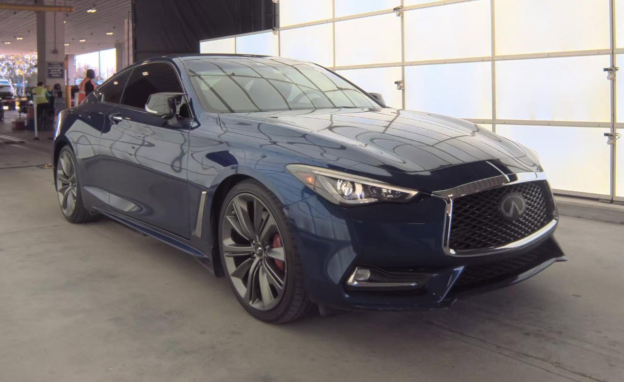 Used 2019 INFINITI Q60 Red Sport 400 w/ Cargo Package image 1