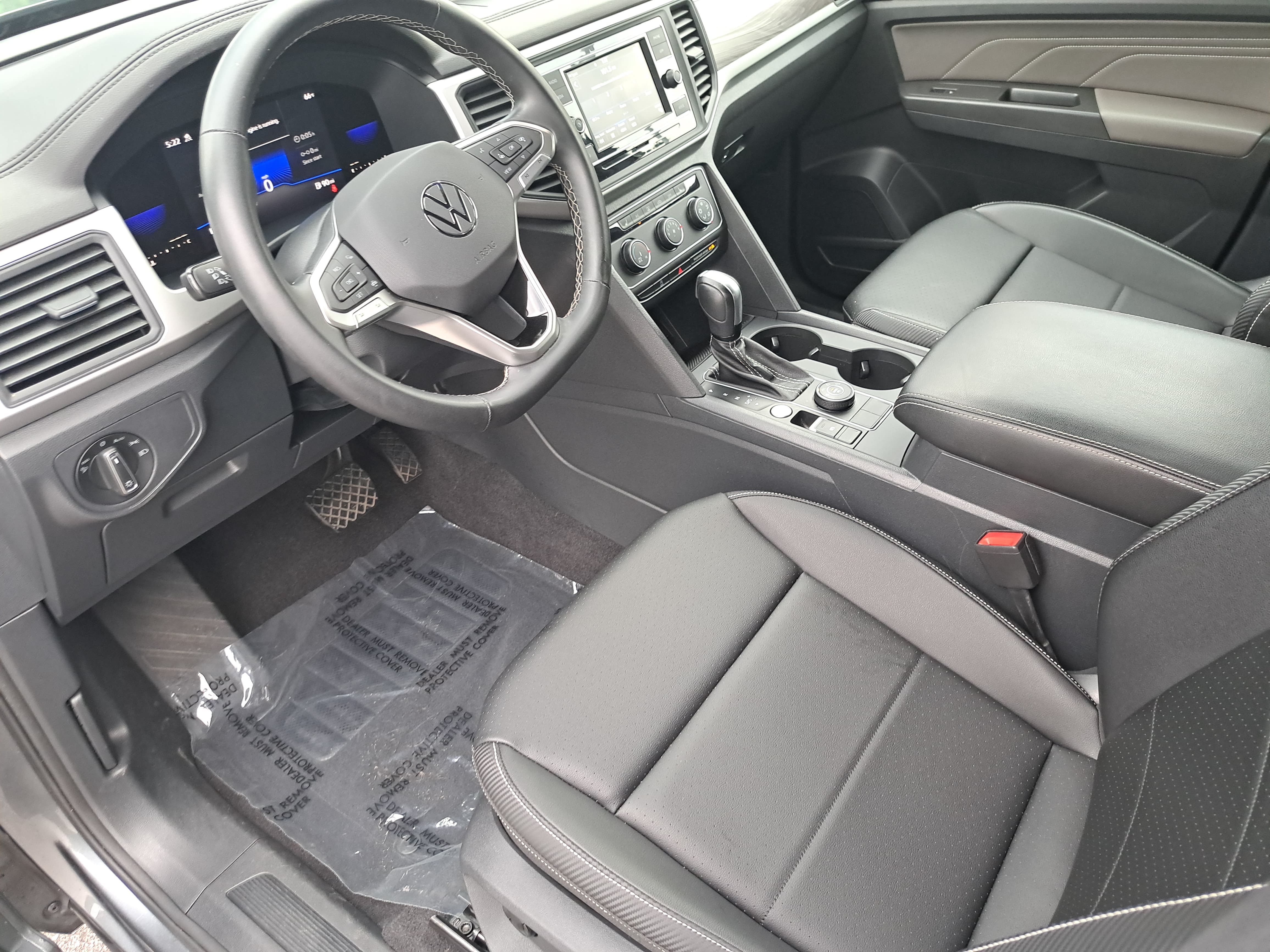 Used 2022 Volkswagen Atlas Cross Sport SE AWD/4WD image 15