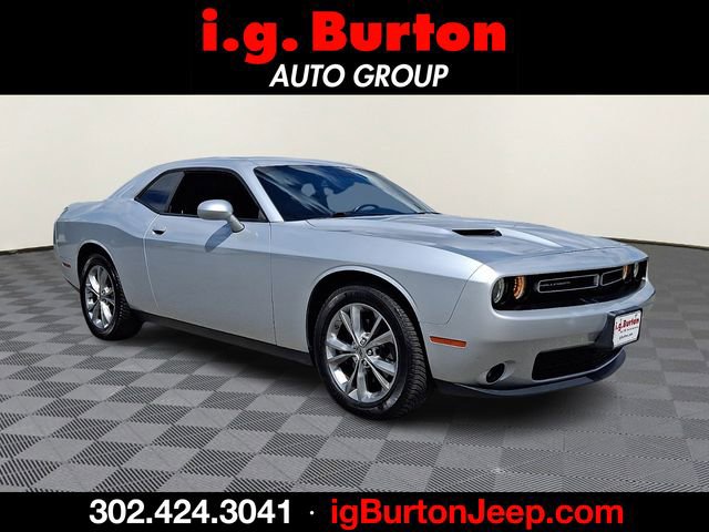Used 2020 Dodge Challenger SXT w/ Driver Convenience Group AWD/4WD image 1
