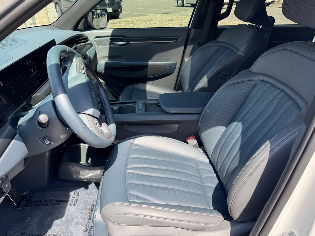 Used 2024 Kia EV9 GT-Line AWD/4WD image 16