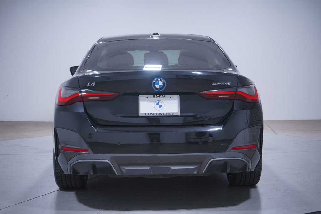 Used 2022 BMW i4 eDrive40 w/ M Sport Package image 5
