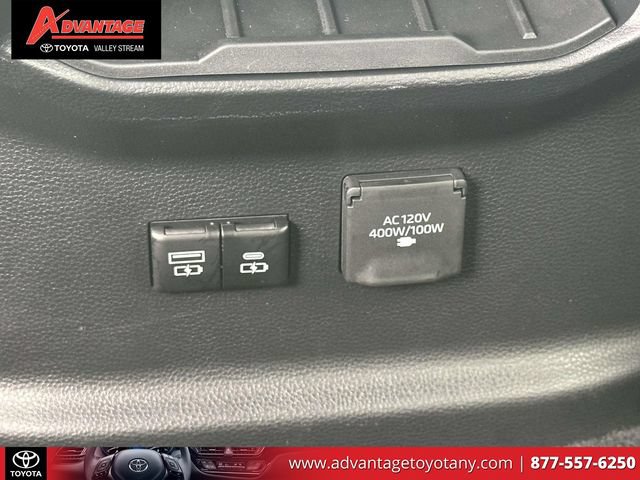 Certified 2026 Toyota Tundra Limited AWD/4WD image 17