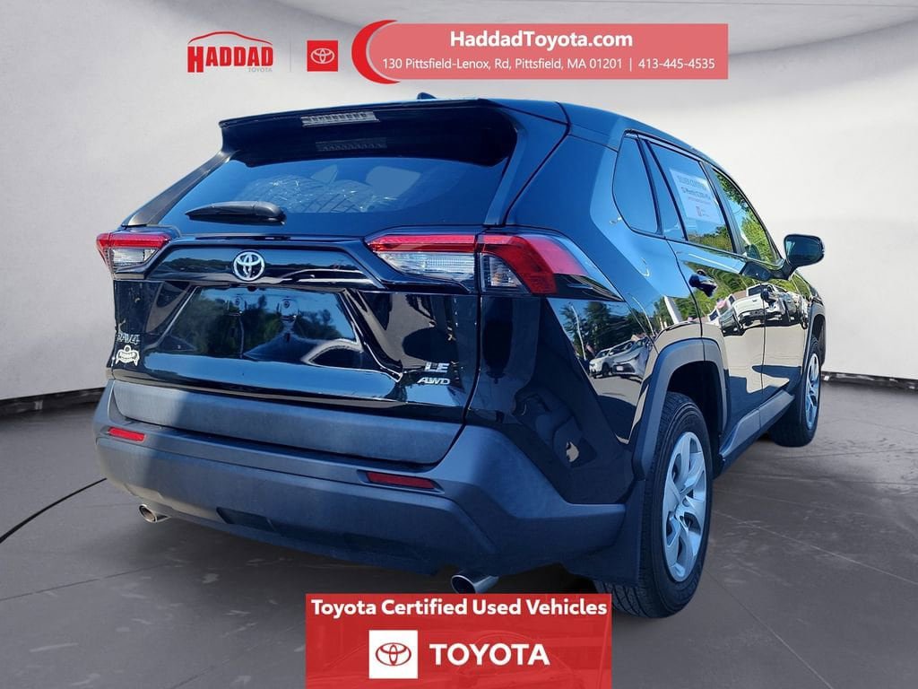 Certified 2022 Toyota RAV4 LE AWD/4WD image 6