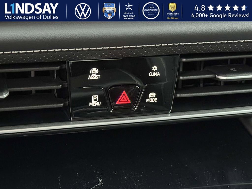 New 2026 Volkswagen Atlas SE image 13