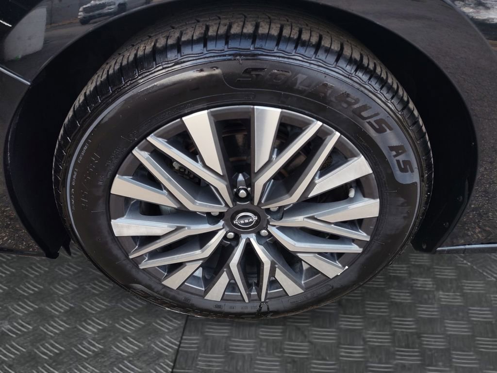 Used 2024 Nissan Altima 2.5 SV image 22