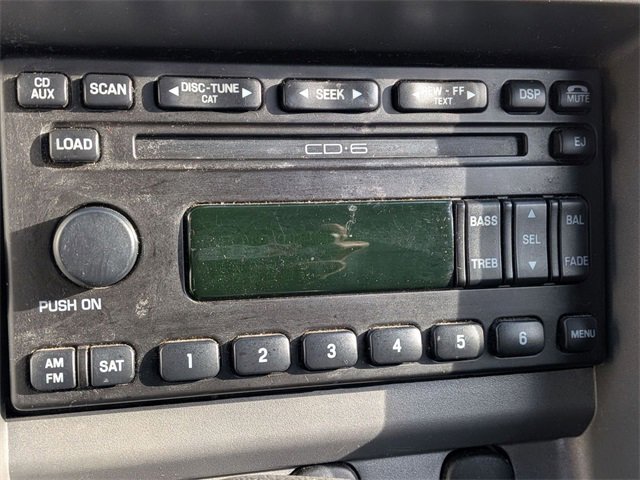 Used 2004 Ford Mustang Convertible image 21