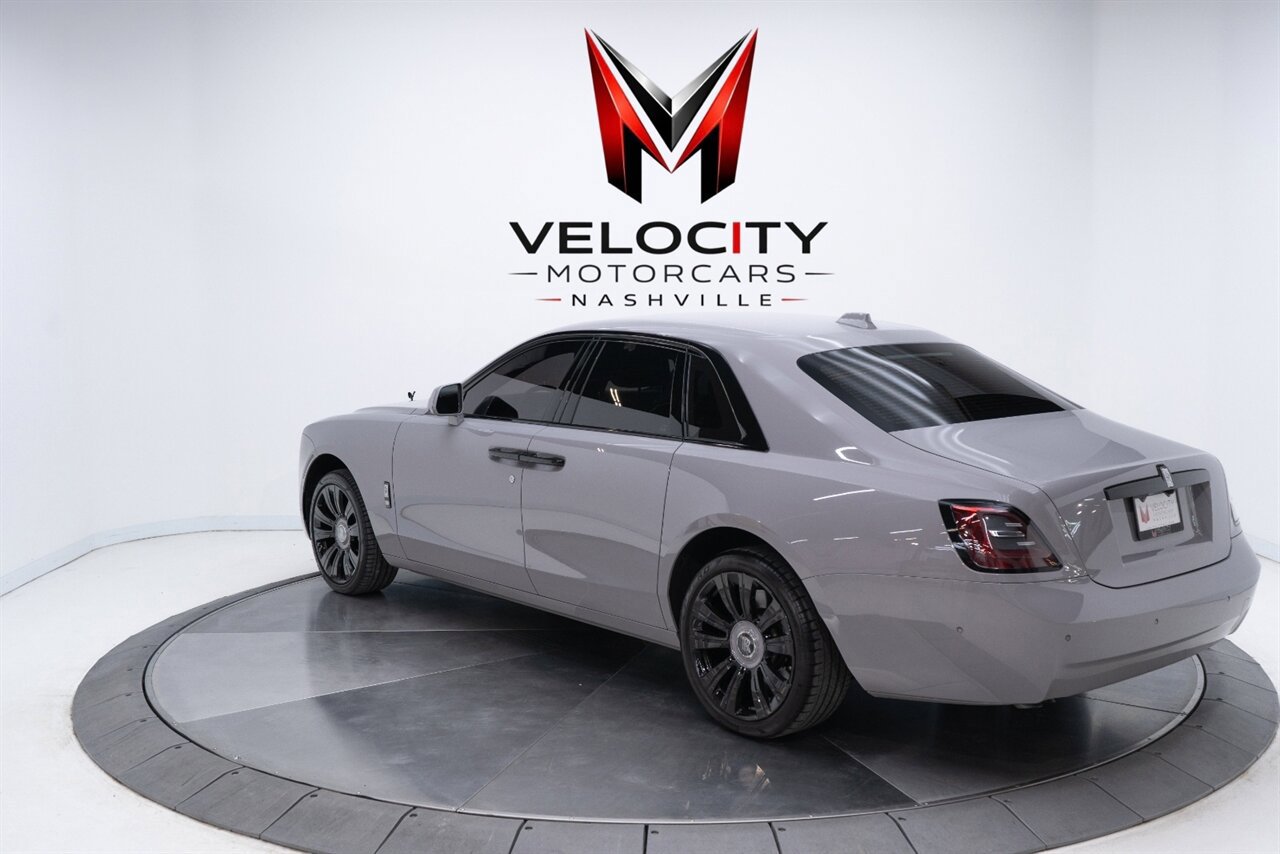Used 2022 Rolls-Royce Ghost image 16