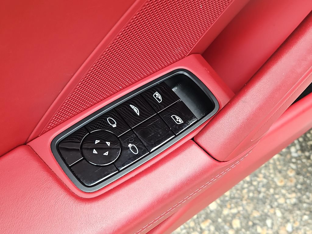 Certified 2020 Porsche 911 Carrera 4S AWD/4WD image 29