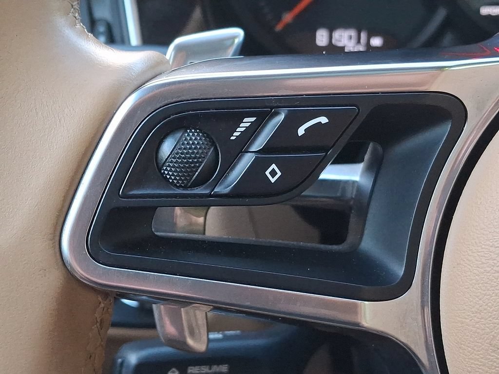 Used 2016 Porsche Macan S AWD/4WD image 18