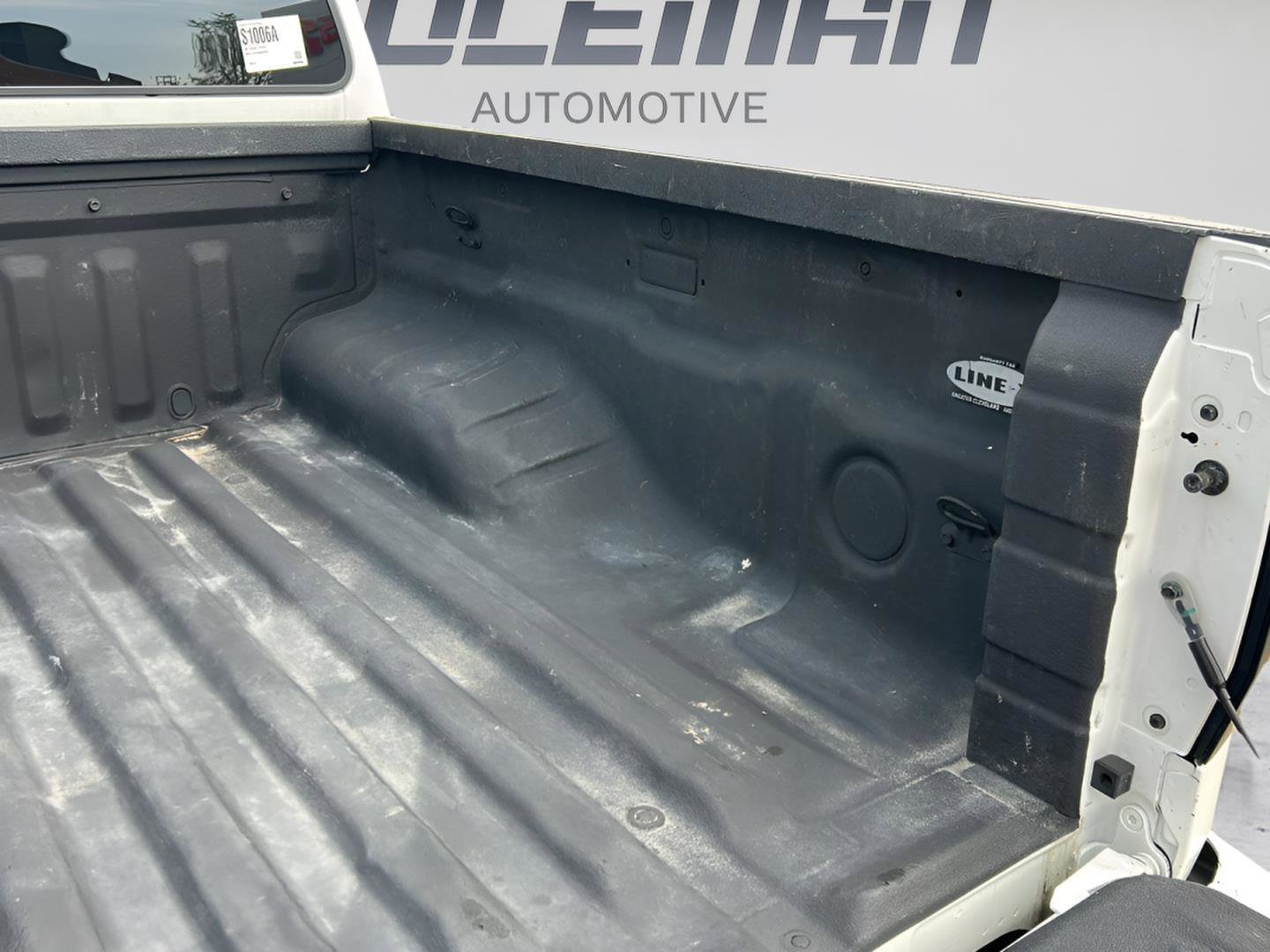 Used 2022 Nissan Frontier PRO-4X w/ Technology Package image 12