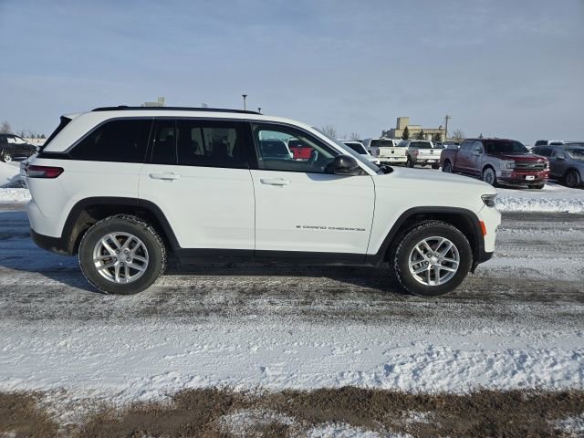 Used 2023 Jeep Grand Cherokee Laredo w/ Luxury Tech Group I image 1