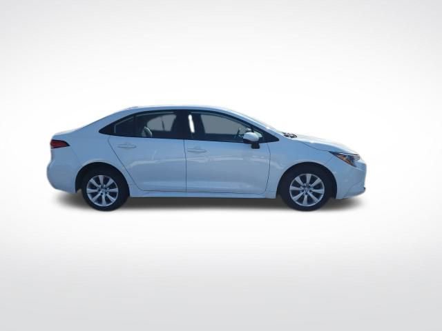 Certified 2024 Toyota Corolla LE image 4