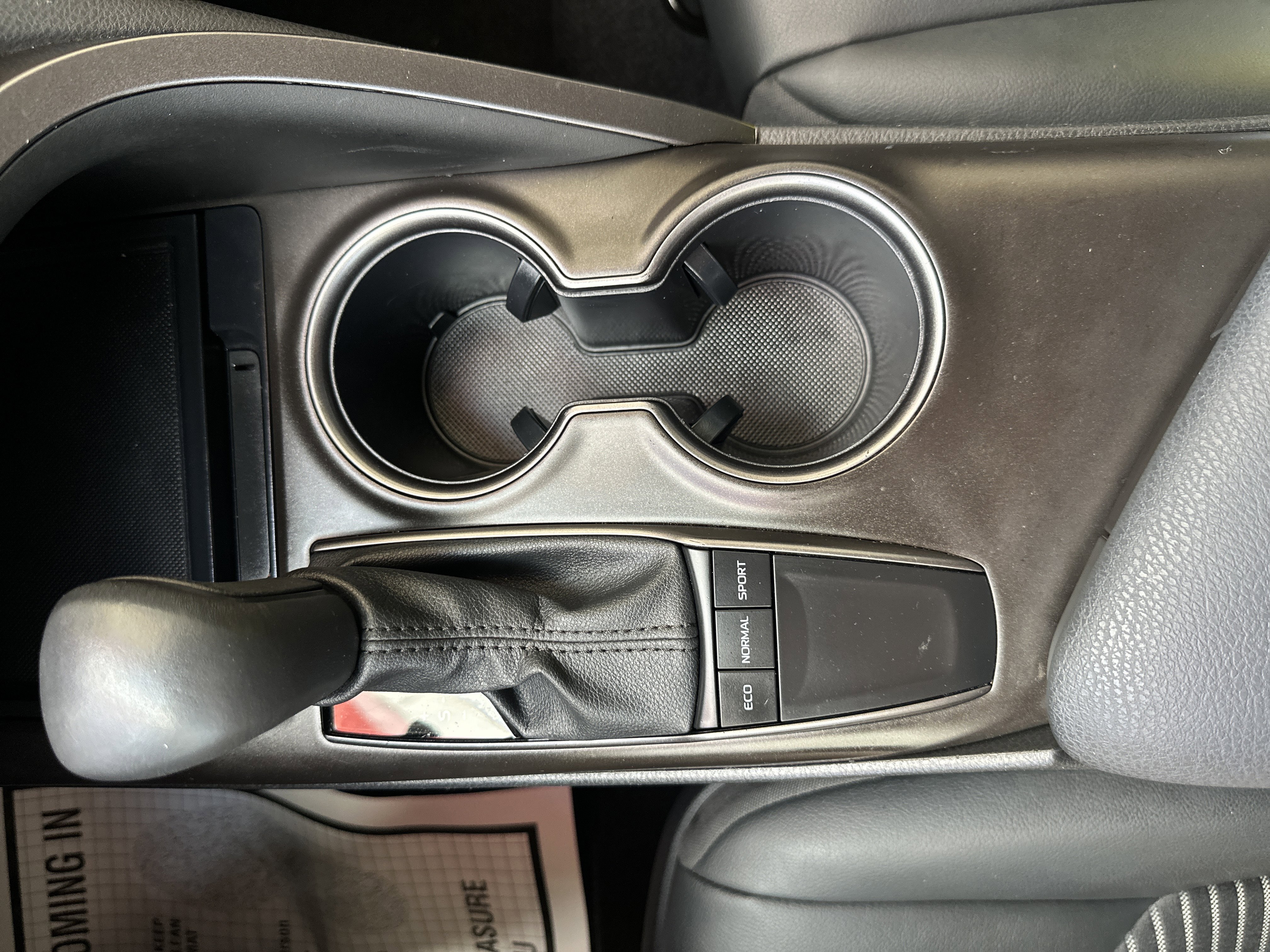 Certified 2024 Toyota Camry SE FWD image 30