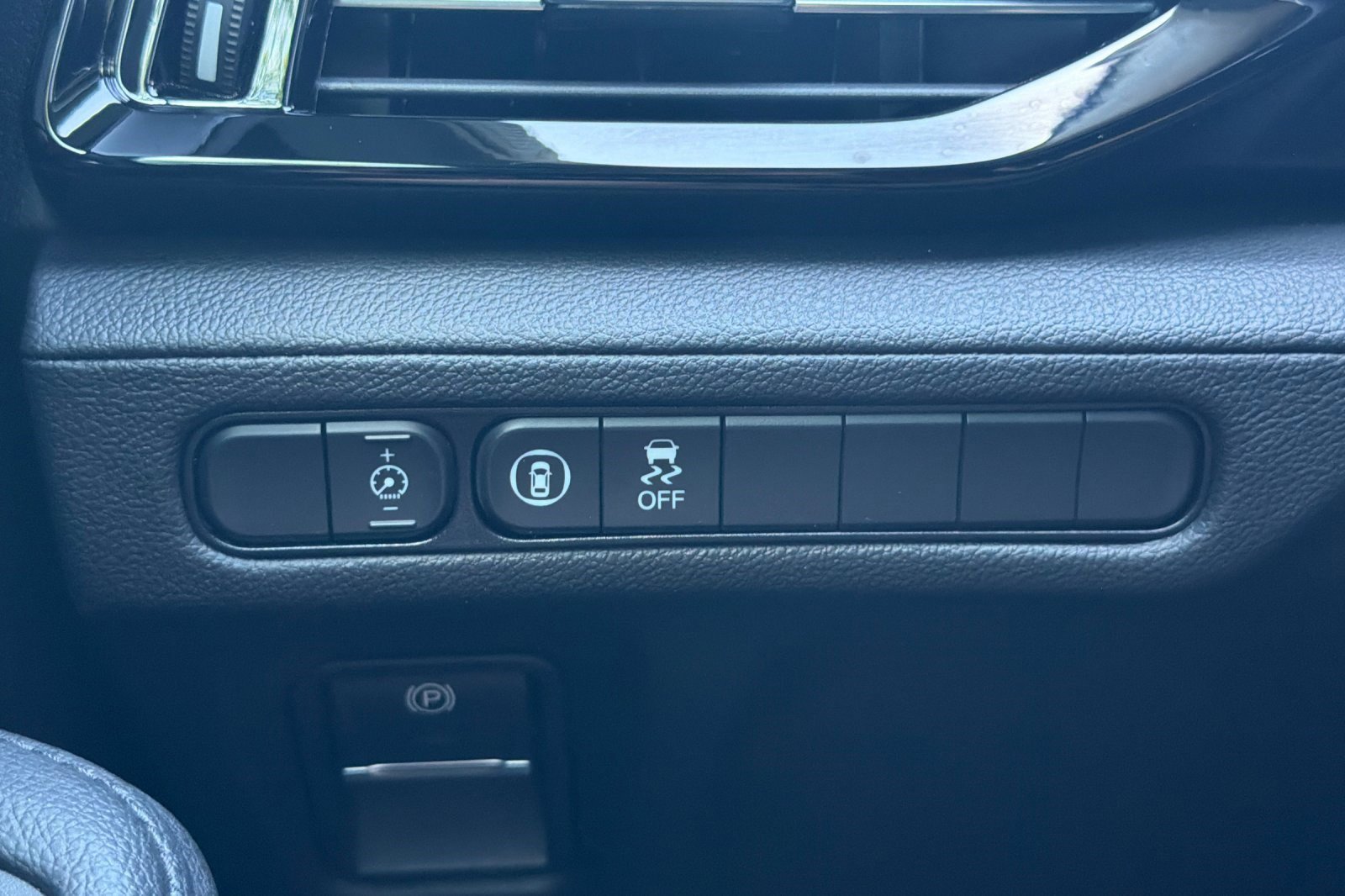 Used 2026 Acura MDX SH-AWD image 36