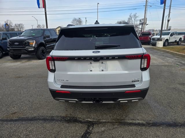 New 2026 Ford Explorer Active w/ Active Comfort Package image 4